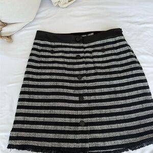 Chic Black and White Striped Skirt